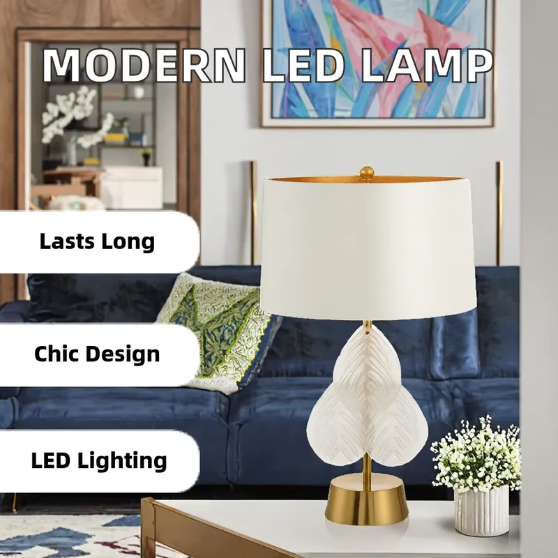 American Post Modern LED Desk  - đánh giá và giá Solar Lamp